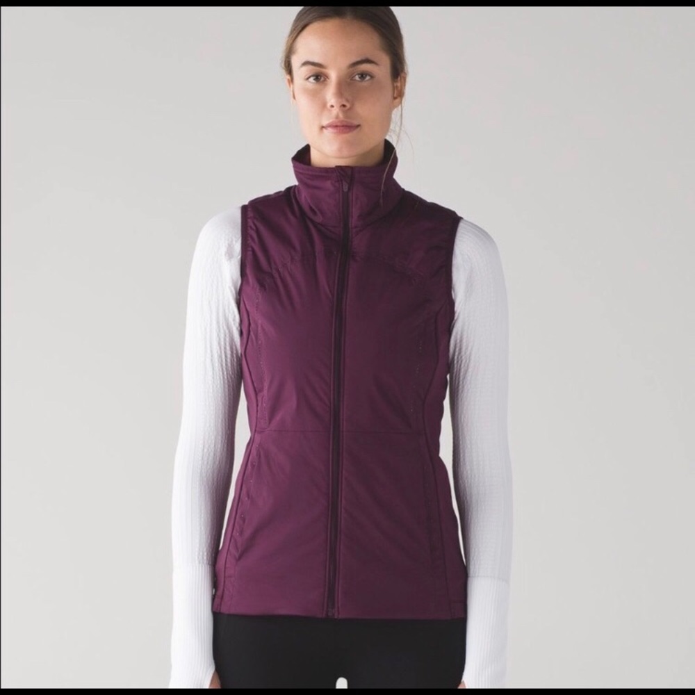 Lululemon Run For The Cold Vest Sz 4